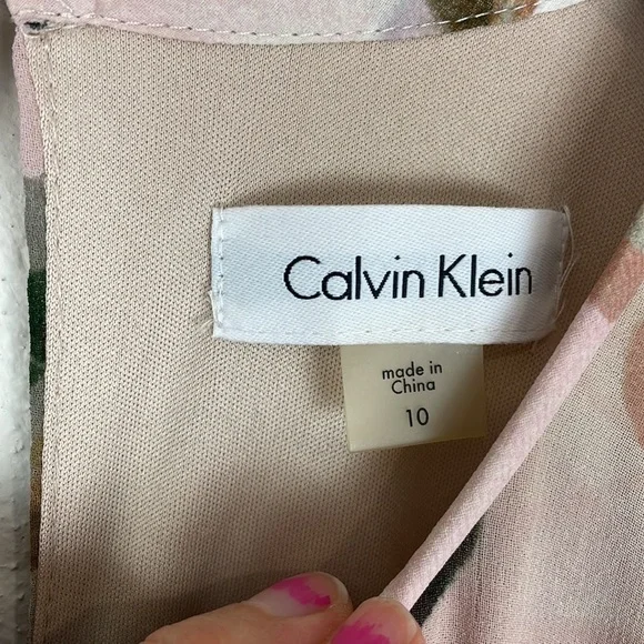 CALVIN Klein Rose Floral Dress - Picture 5 of 12